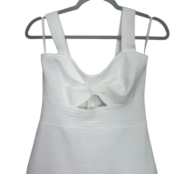 NEW Elliatt Rosa Bodycon Midi Dress Ivory Size Small - Picture 6 of 10